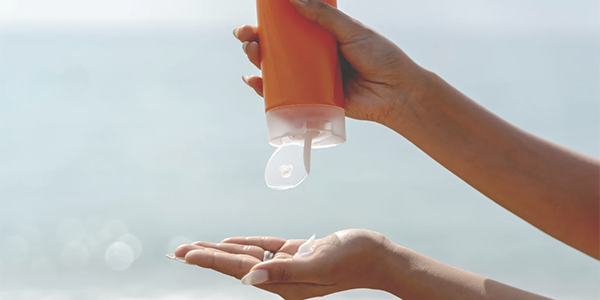 What Ingredients to Avoid in Sunscreen